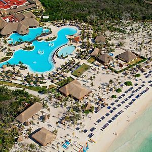 Grand Palladium White Sand Resort & Spa